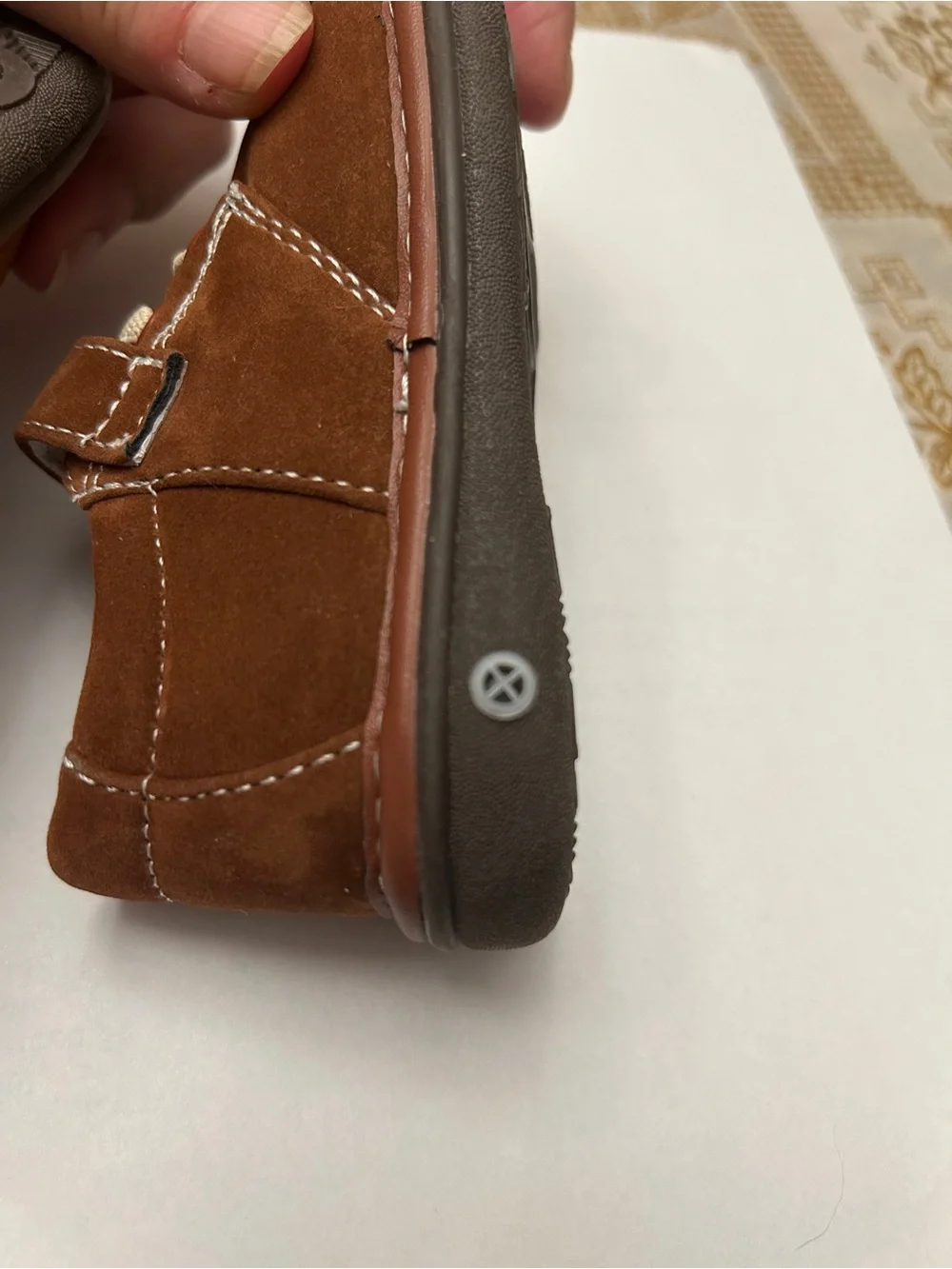 Authentic NWOT Wee Squeak Todfler Velcro Shoes